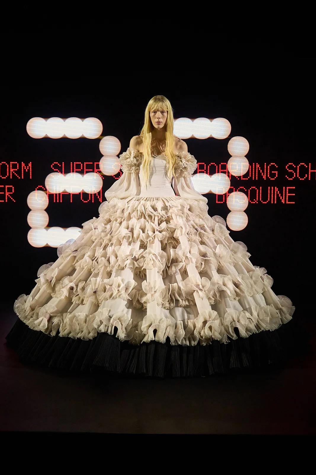 Valentino-Haute-Couture-2025_13