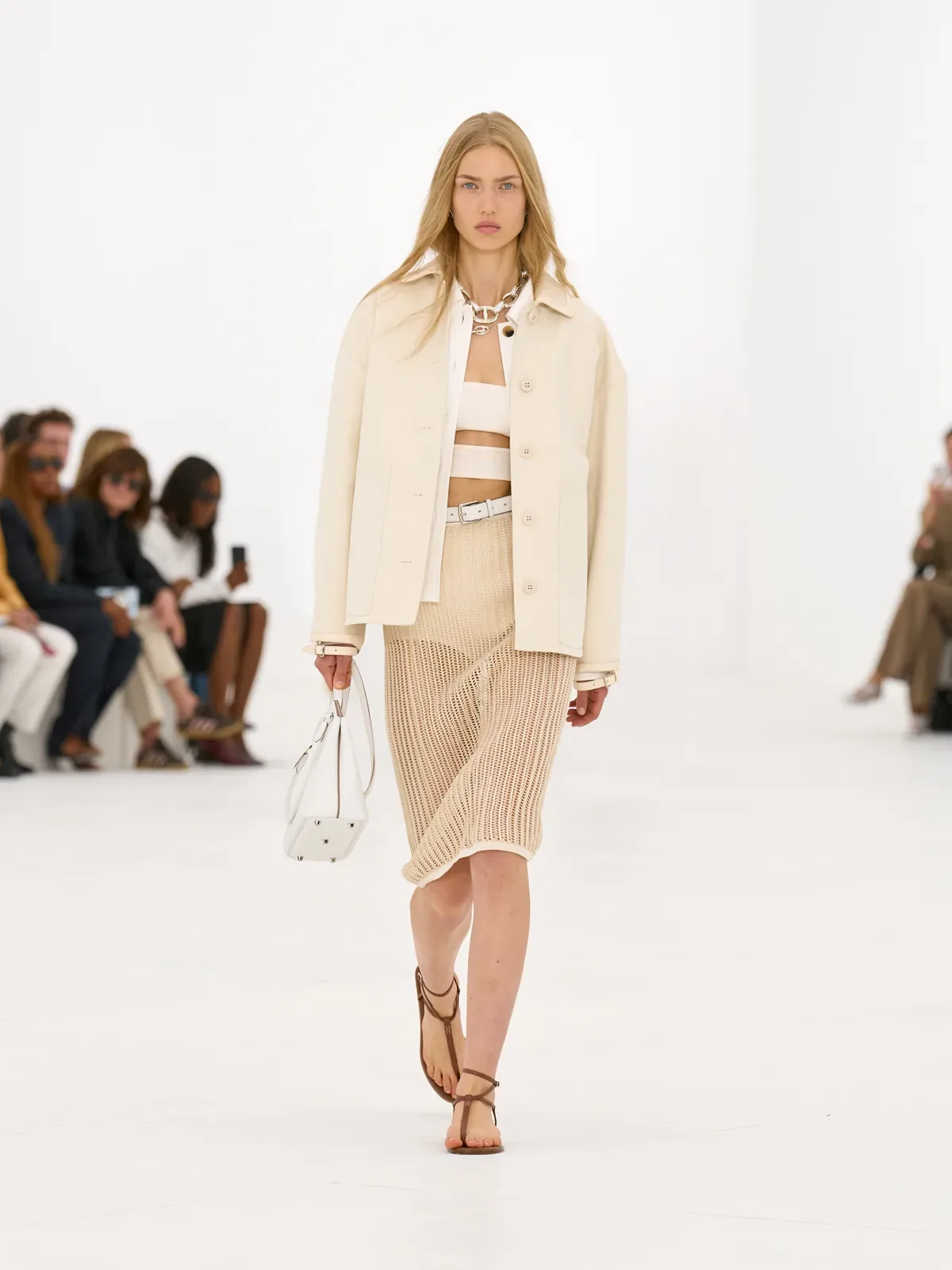 metal-hermes-ss27-09