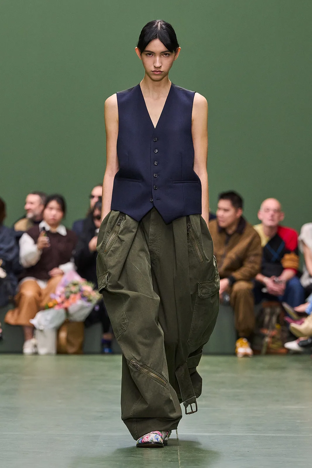 LOEWE_FW24_WW_SHOW_RUNWAY_31