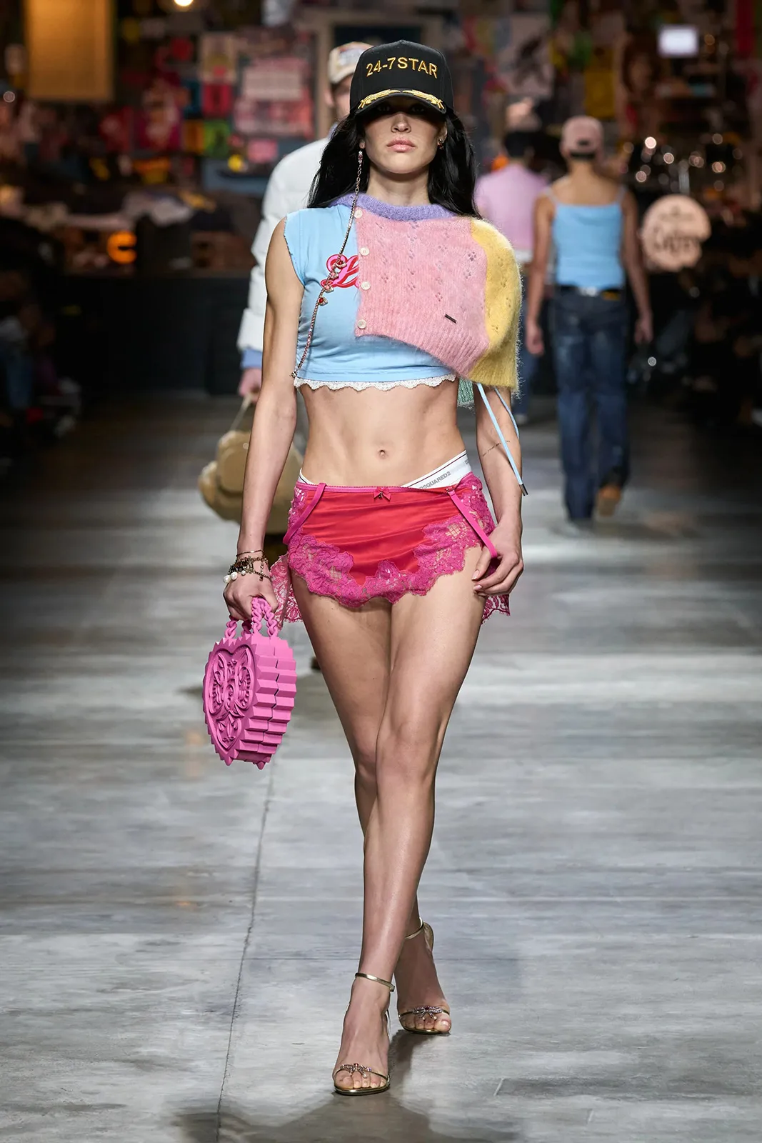 Dsquared2 Fall 2023 4