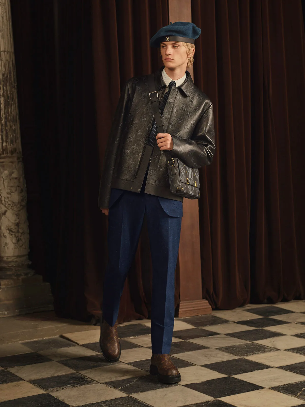 Lv Precoll S S21   Look 18