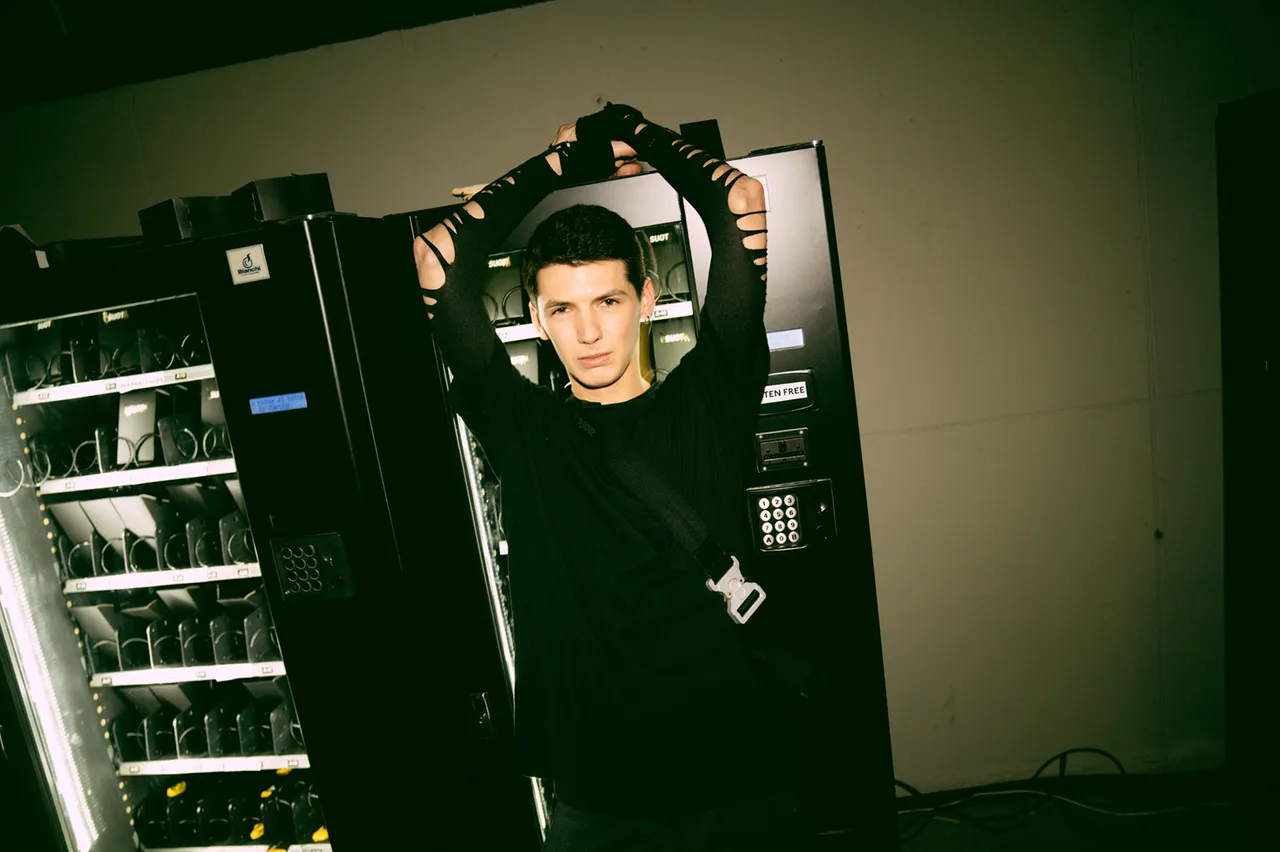 Suot Studio Metalmagazine 9