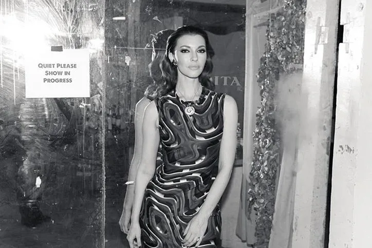 Chrysta Bell