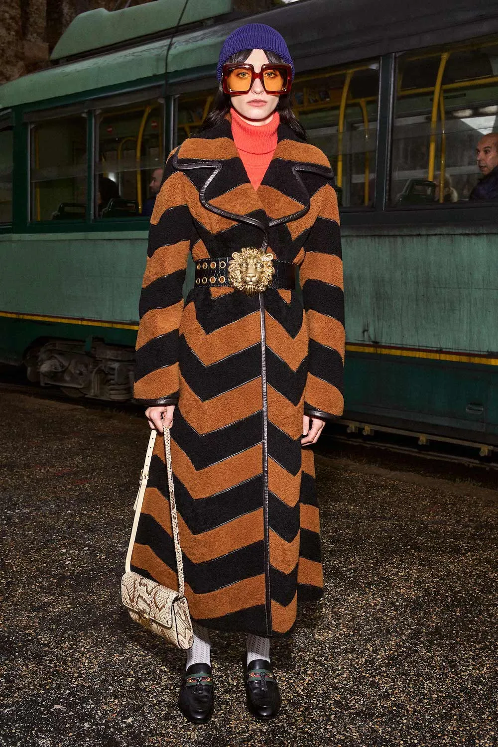 Look 33