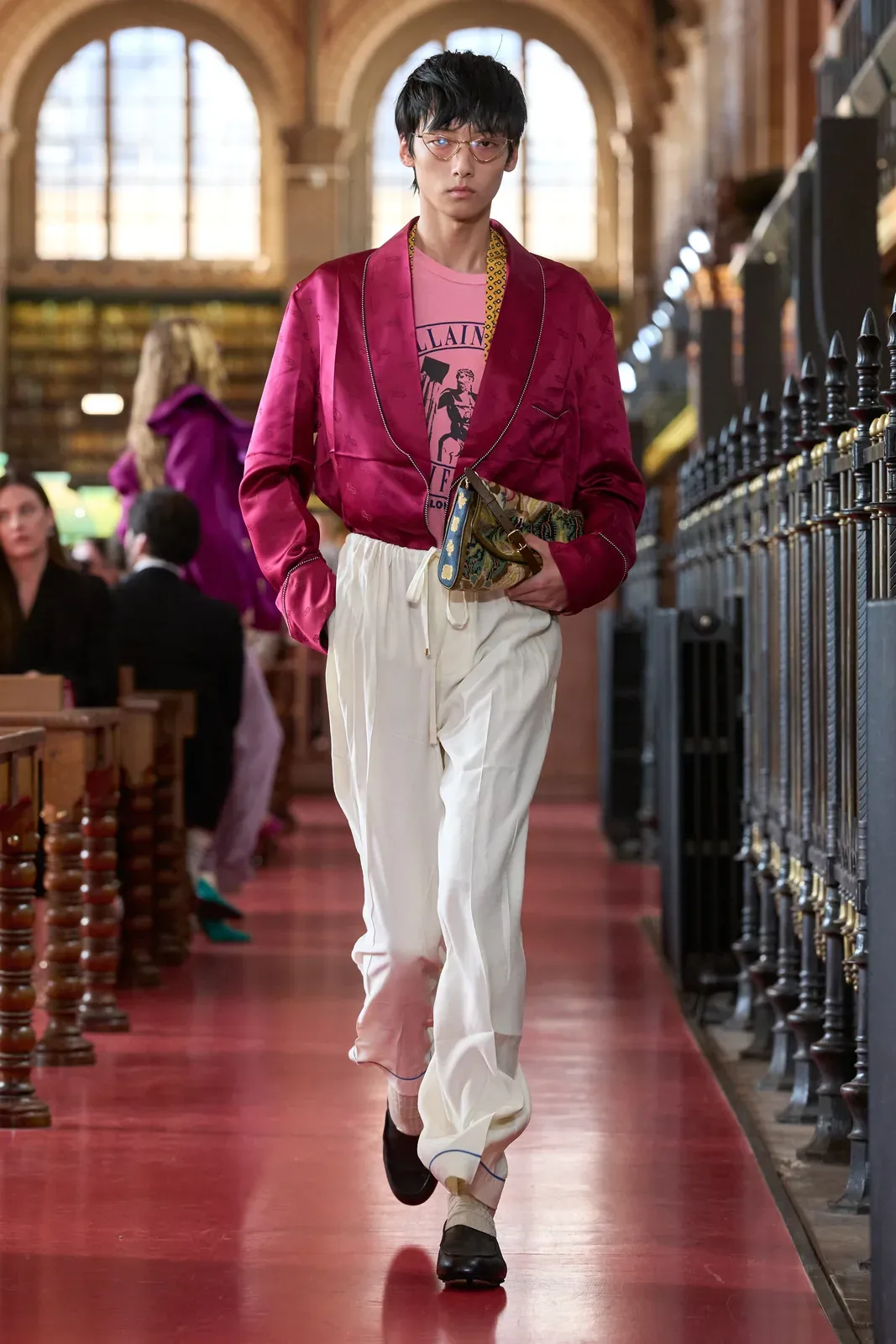 metal-valentino-ss27-34