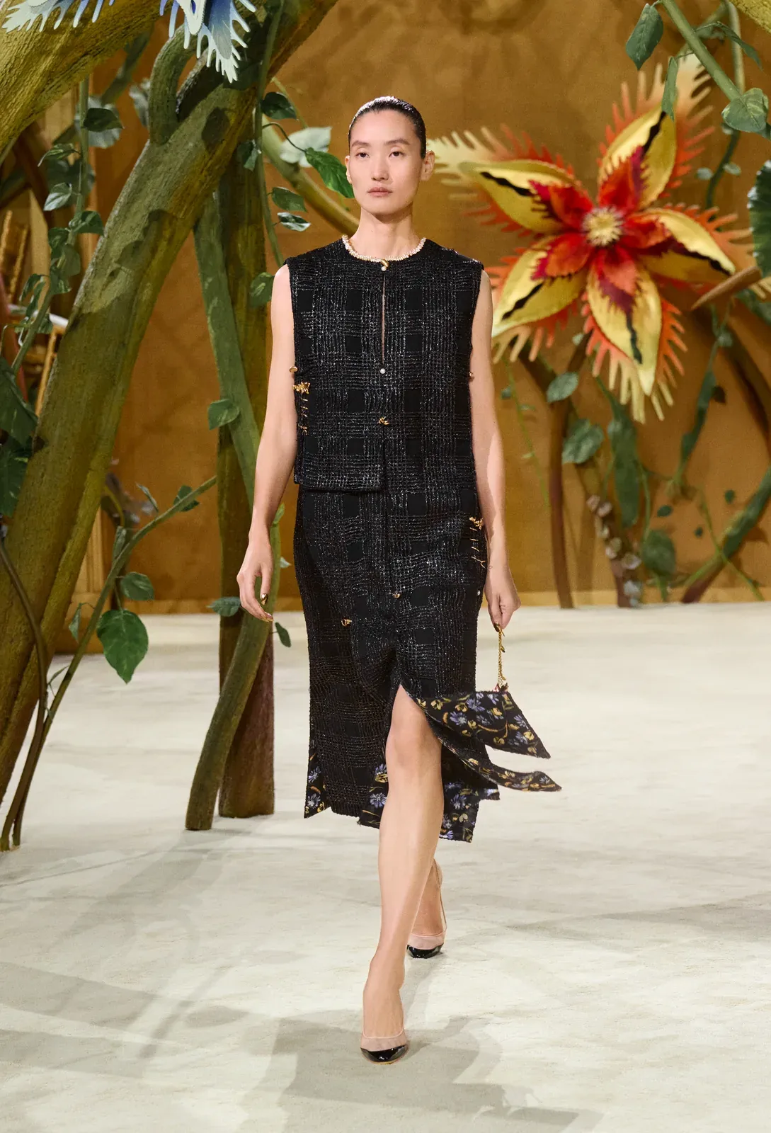 metal-chanel-couture-f-w-2026-06