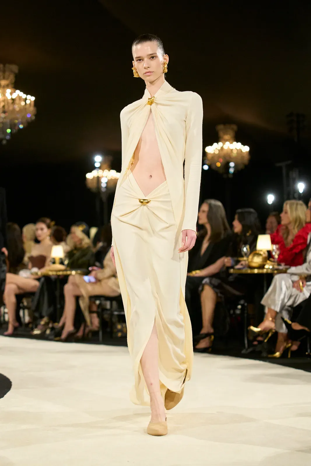 metal-schiaparelli-ss27-34