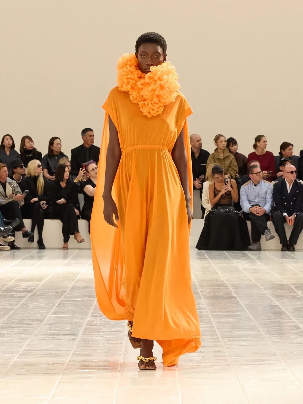 metal-balenciaga-ss27-38