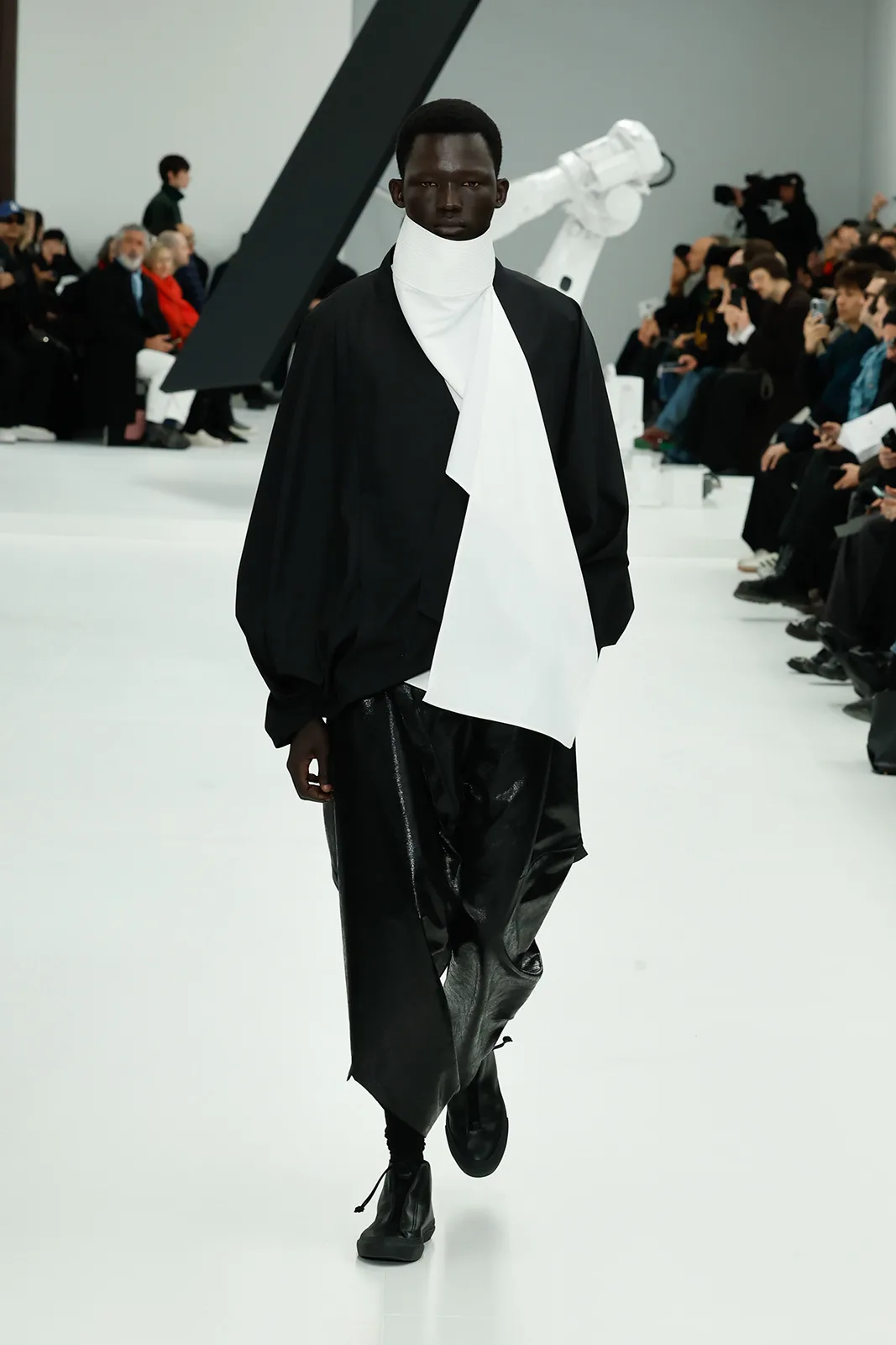 IM-MEN_AW25_LOOK-21