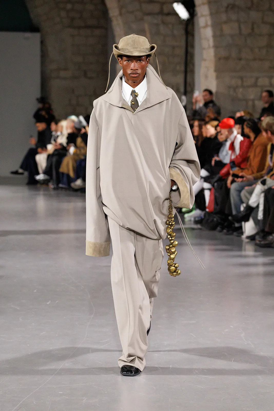 seansuen_sean-suen-aw25-runway_2025-2