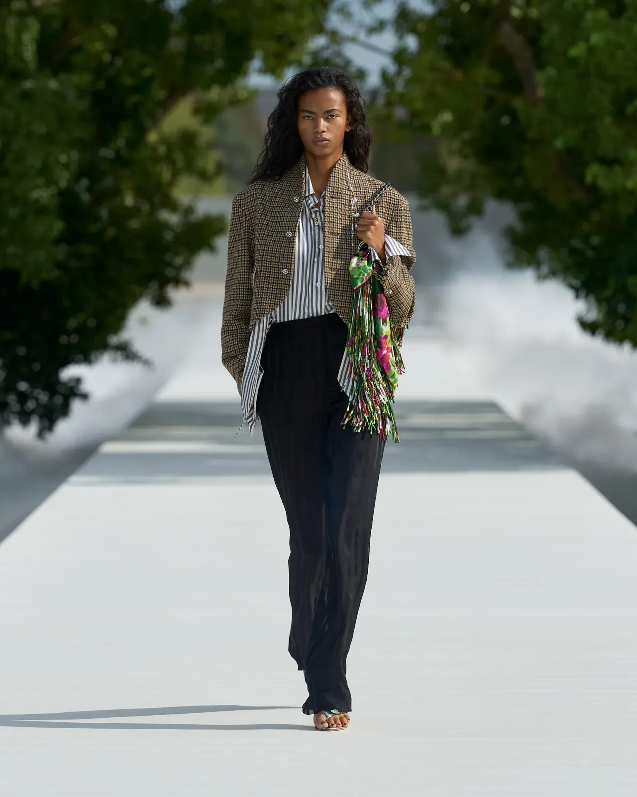 metal-dior-ss27-14.webp