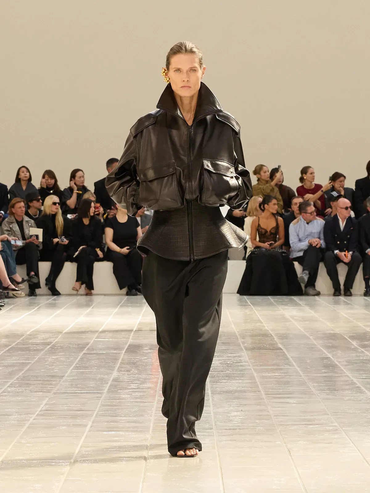 metal-balenciaga-ss27-20
