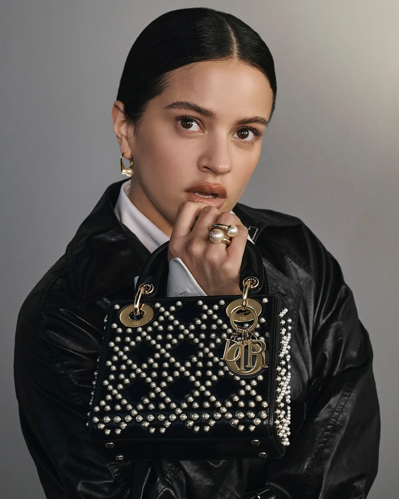 LADY-DIOR-CAMPAIGN-x-ROSALIA_WITHOUT-LOGO_2.jpg