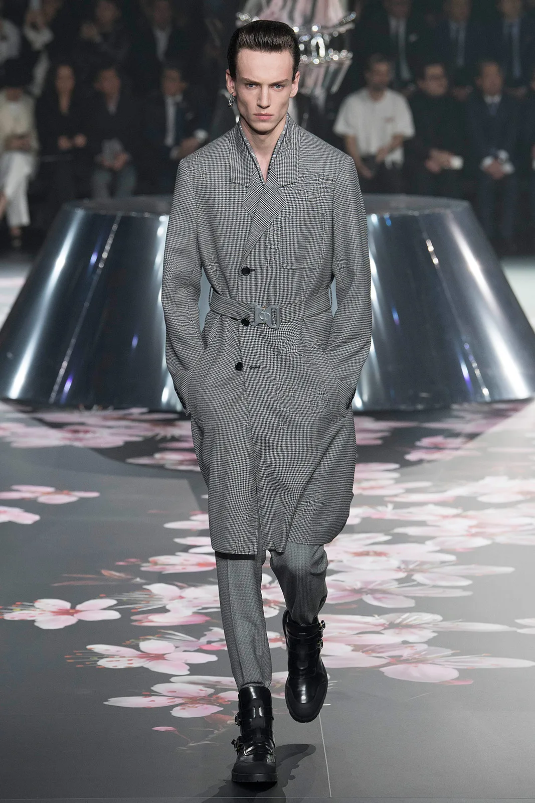 Dior Mens Pre Fall 2019 Look 02