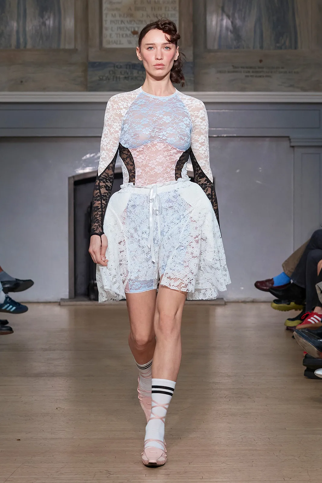 Yuhan-Wang_show_looks_002