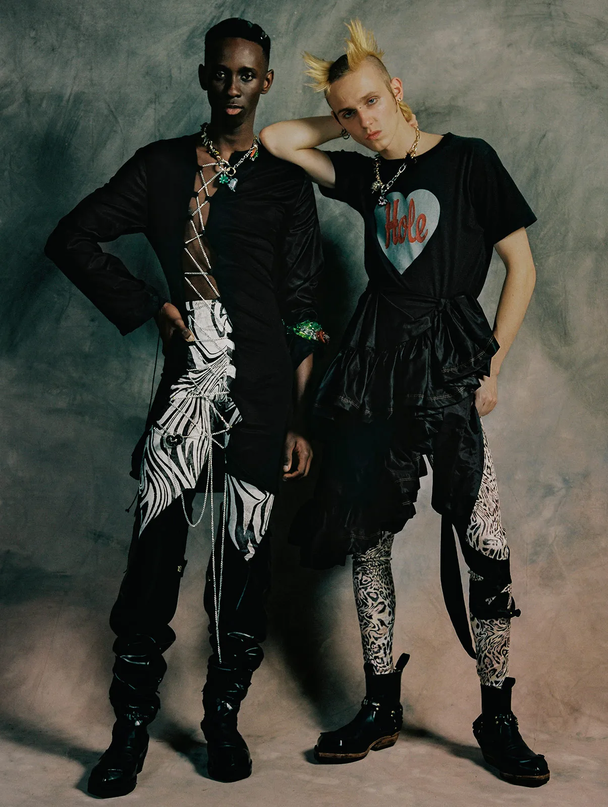 Neith Nyer Metalmagazine 15
