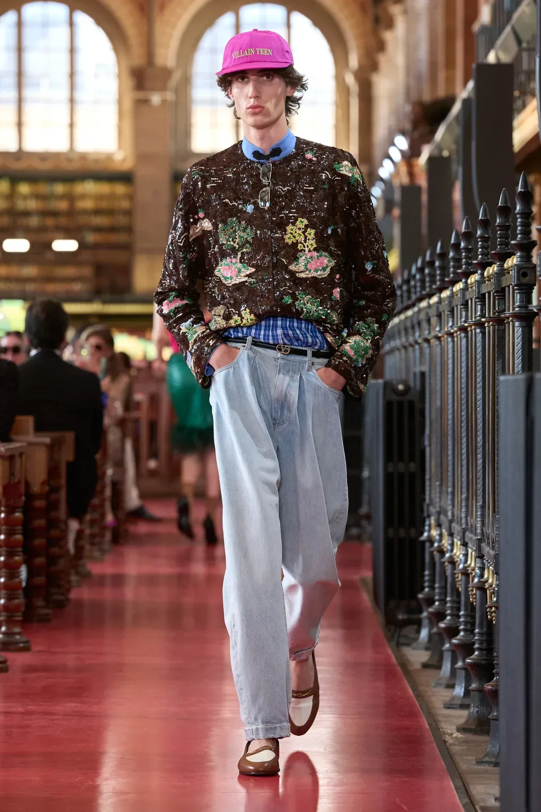 metal-valentino-ss27-12