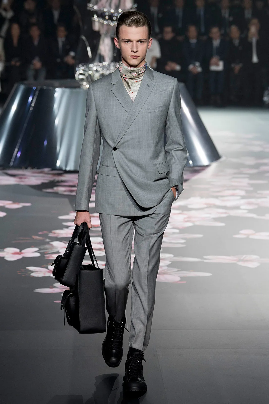 Dior Mens Pre Fall 2019 Look 07