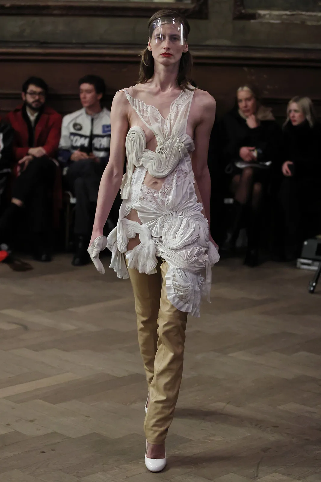 LOU_DE_BÈTOLY_AW25_Look8_Press_by_Boris-Marberg_for_BFW