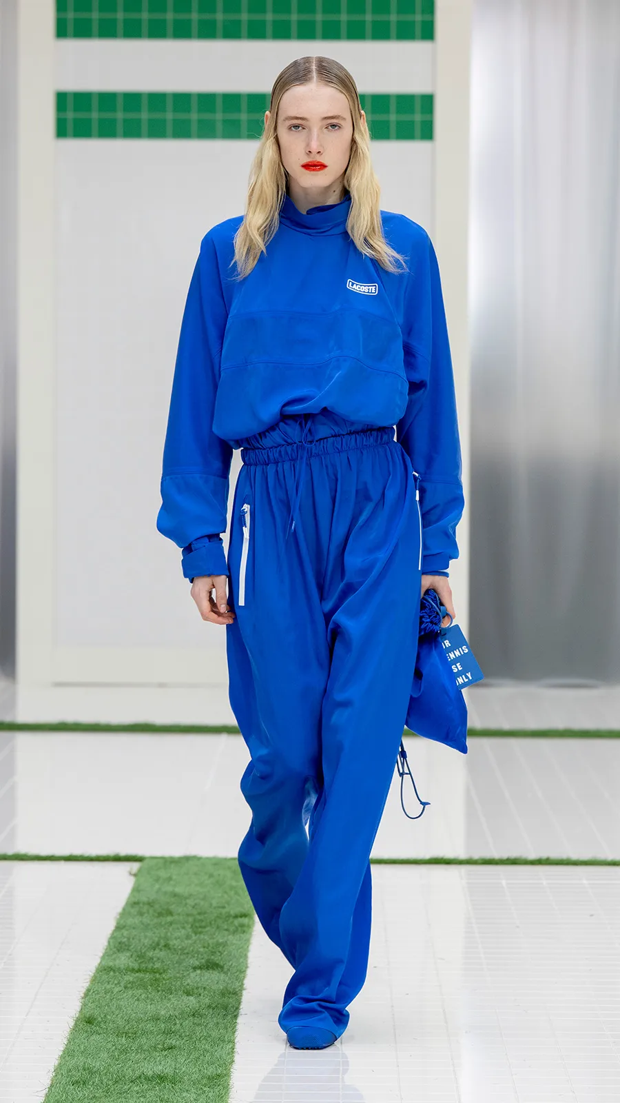 Lacoste_15.jpg