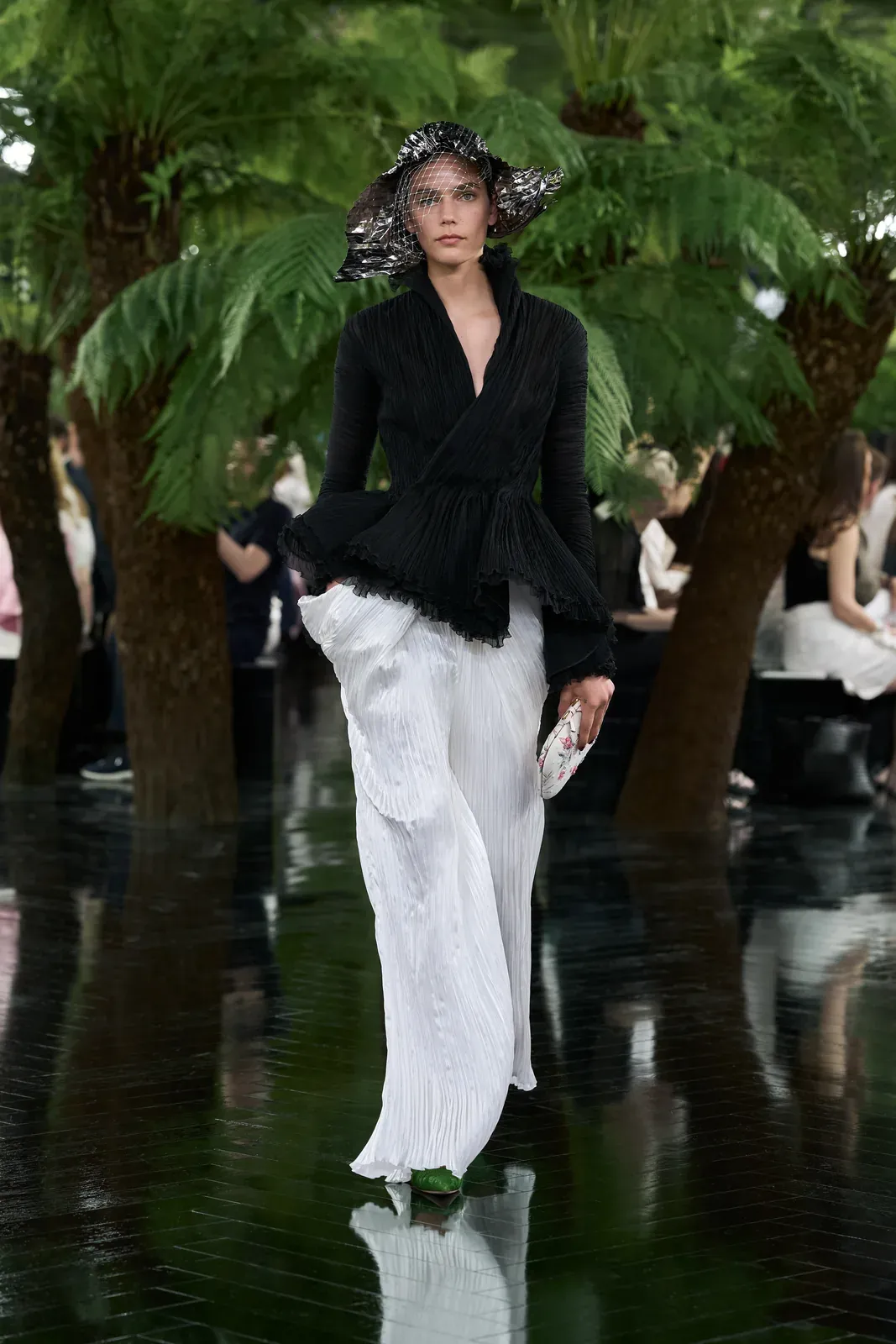 metal-dior-haute-couture-f-w-2026-06