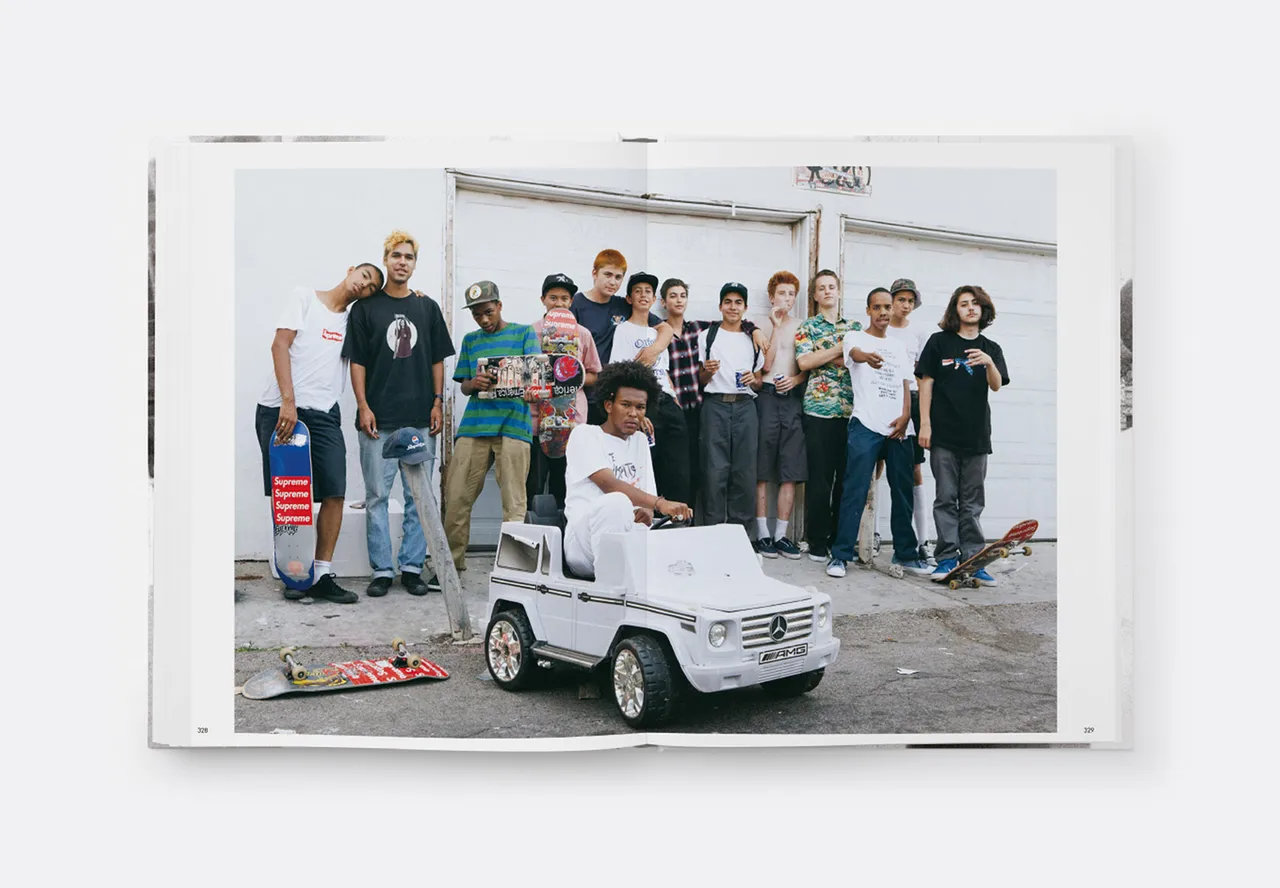Supreme–thehistorytheproductsandtheculture Metalmagazine 5