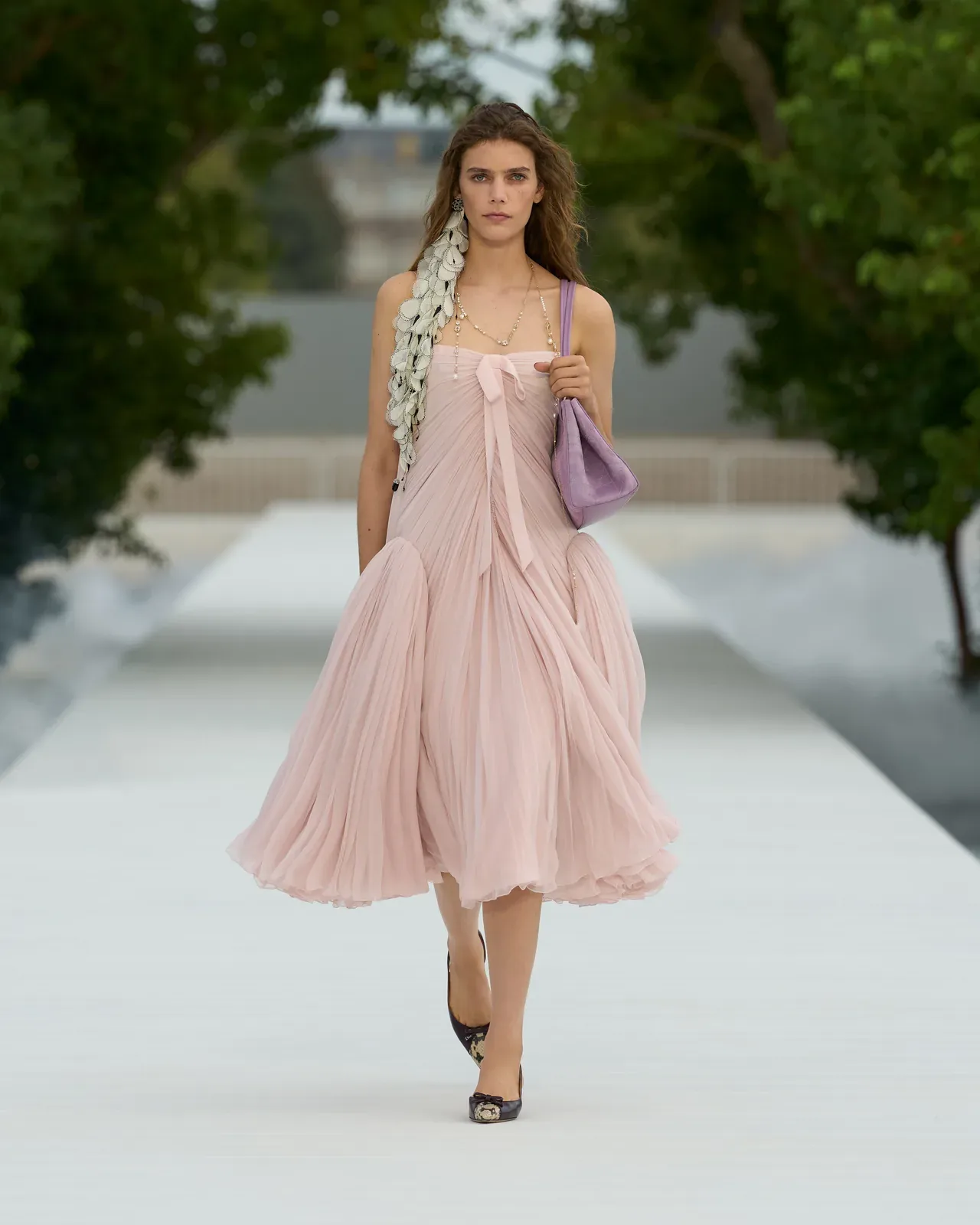 metal-dior-ss27-25.webp