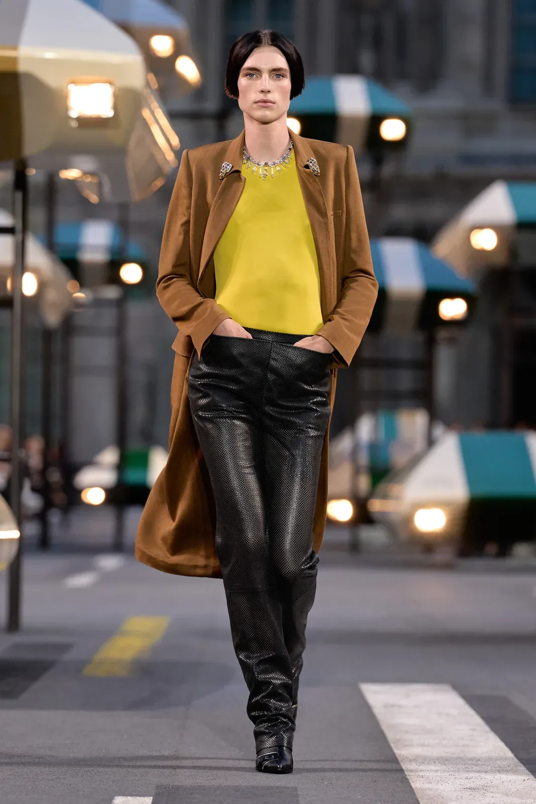 metal-louis-vuitton-ss27-14