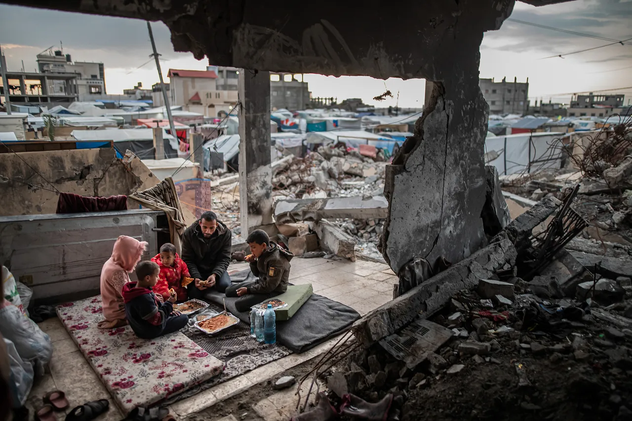05_I-Grant-You-Refuge_Jehad-Al-Sharafi