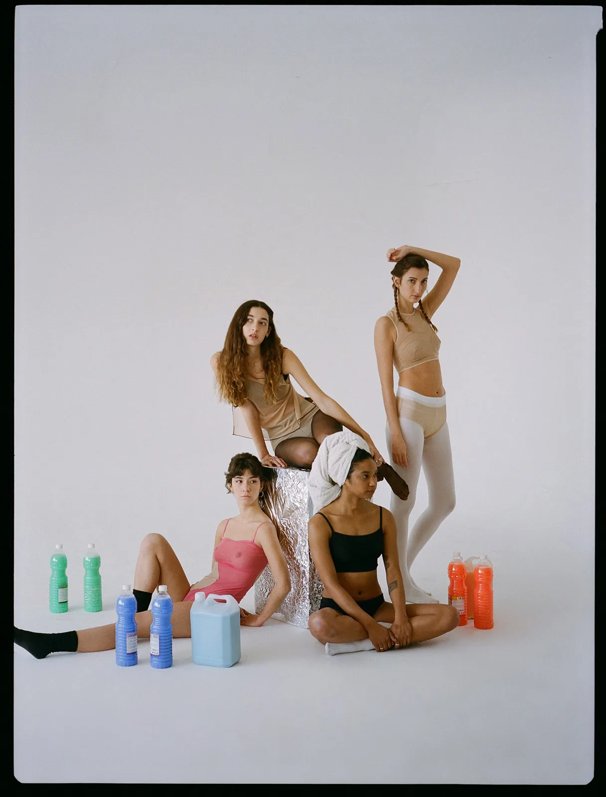 Collar Swimwear Metalmagazine 9