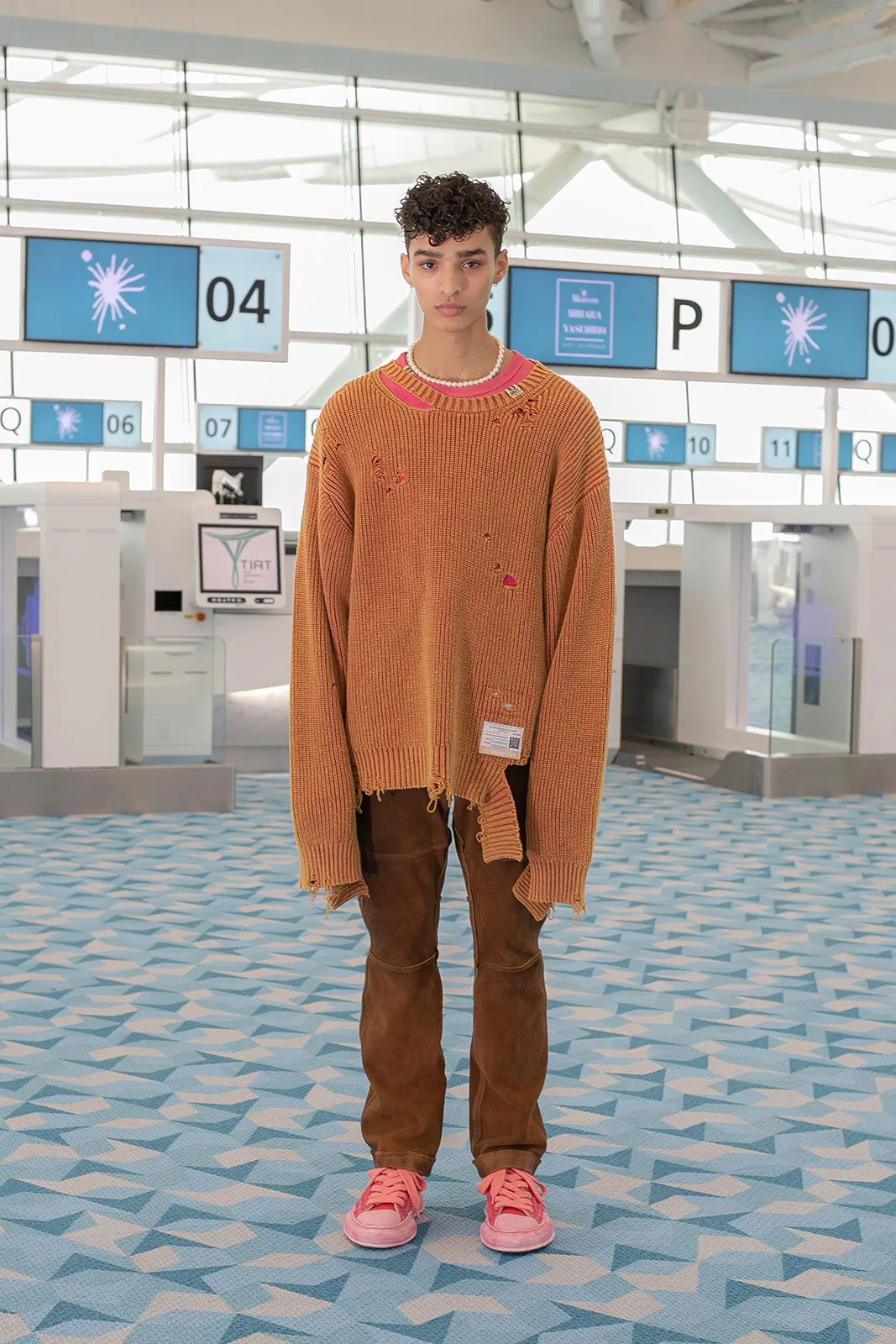 Maison Mihara Yasuhir Metalmagazine 7.jpg