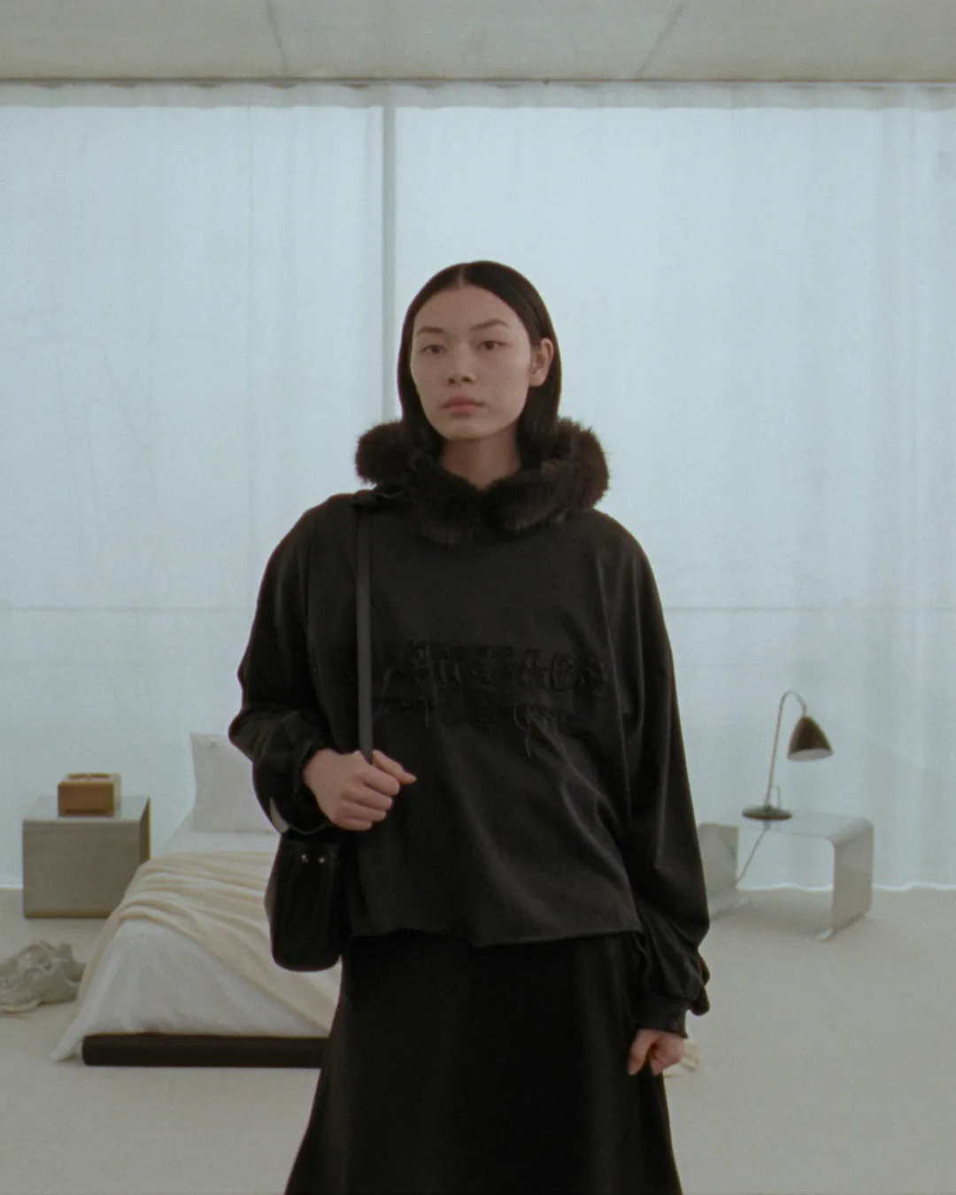 BALENCIAGA-NEW-YEAR-SERIES-BING-BING-LOOK-IMAGE-NO-LOGO-1.jpg