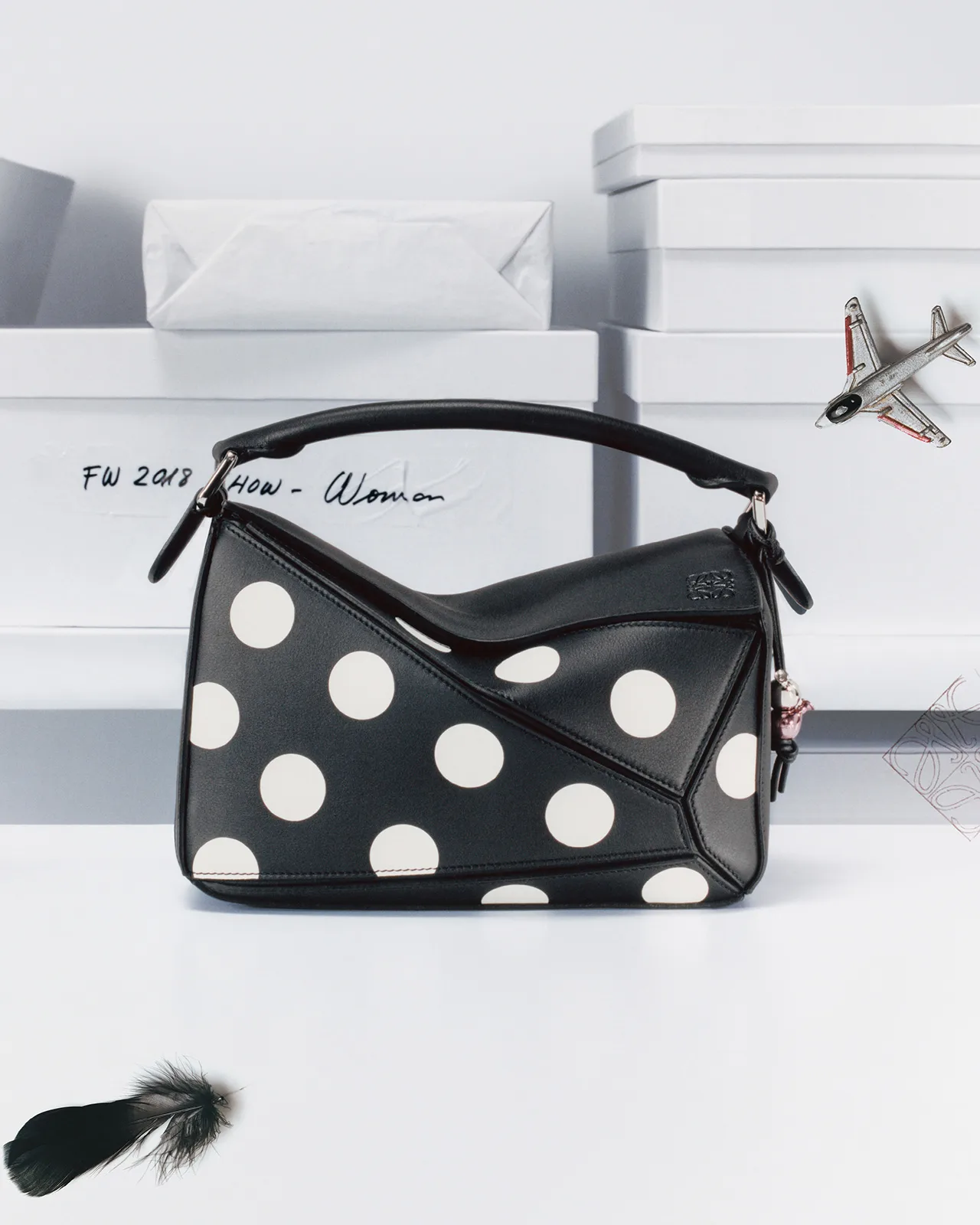 LOEWE_2025_10TH_YEAR_PUZZLE_ANNIVERSARY_COLLAGES_7