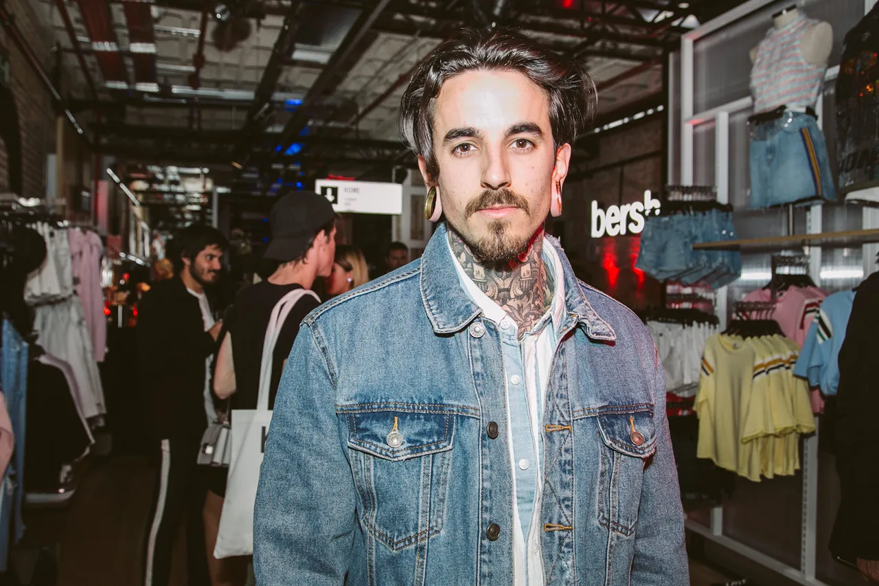Bershka Portal Del Angel Fiesta  Renezz