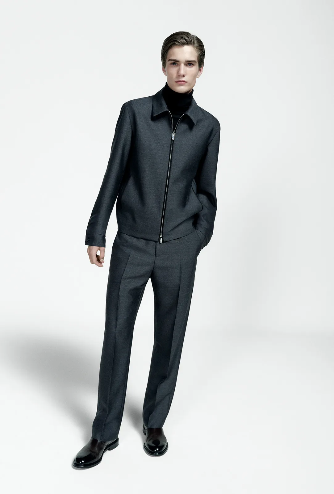 DIOR-MEN'S-SPRING-2025---TAILORING-BY-BRETT-LLOYD---LOOK-(3)