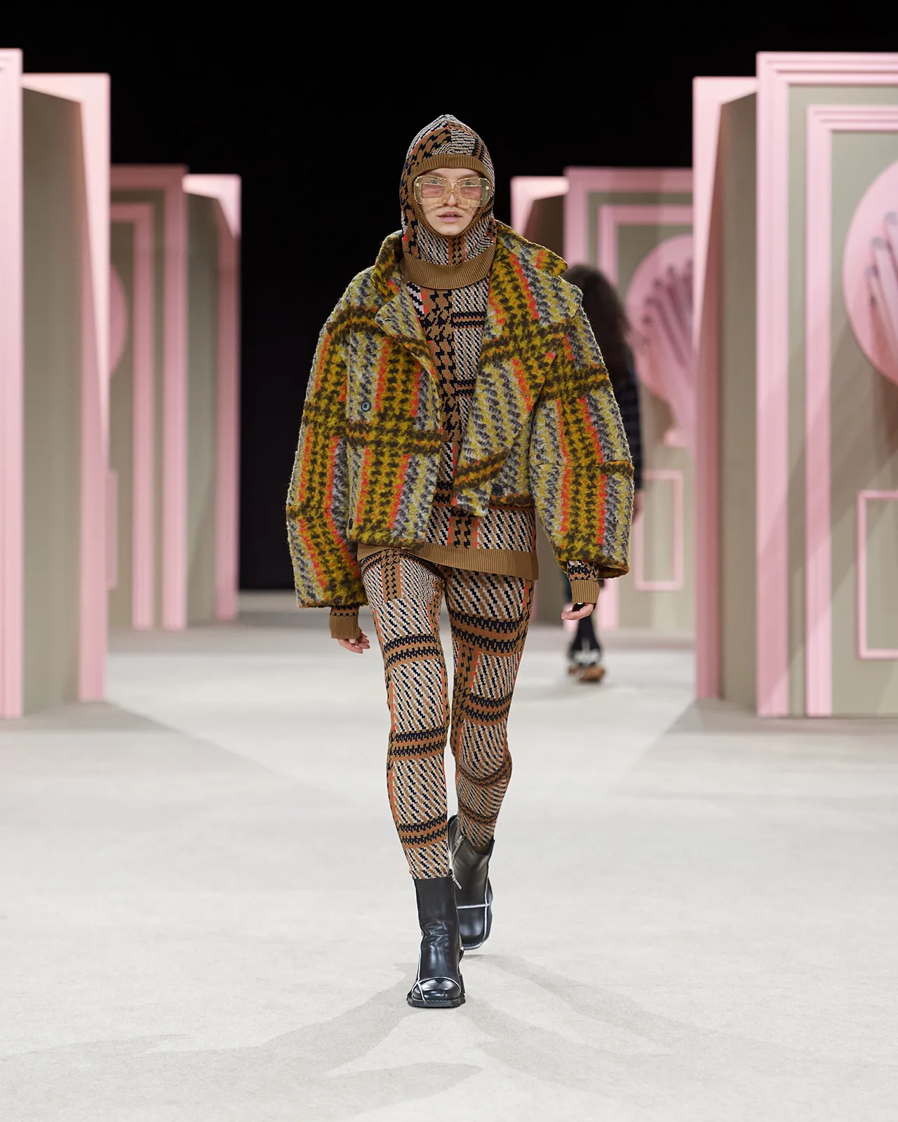 AW24-Copenhagen-Fashion-Week-HenrikVibskov-Runway-4x5-James-Cochrane-24