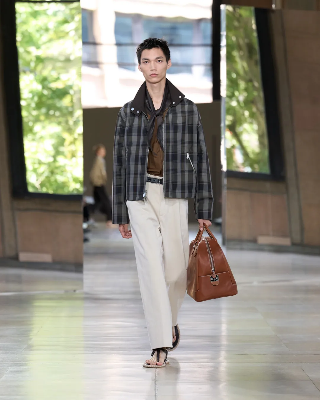 HERMES_MRTW_SHOW_SS26_RUNWAY_8