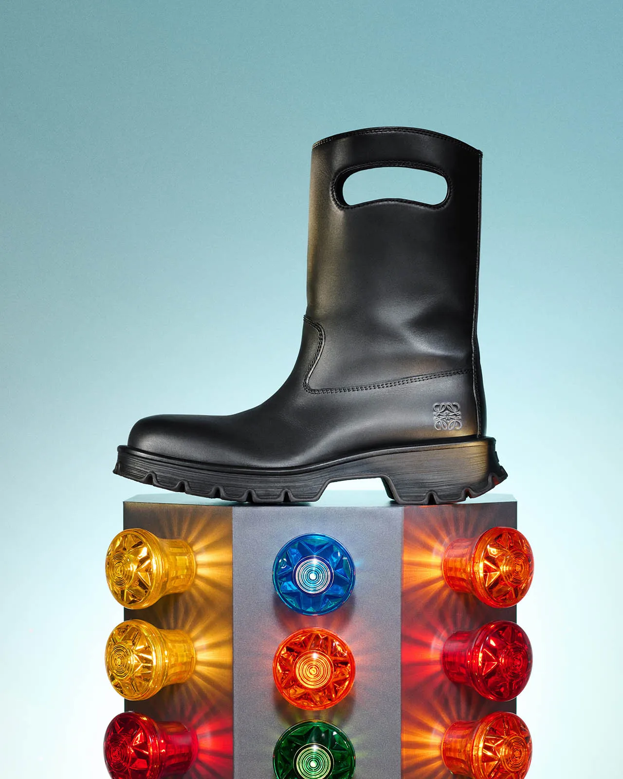 LOEWE_SS26_PRECO_GIFTING_CAMPAIGN_13
