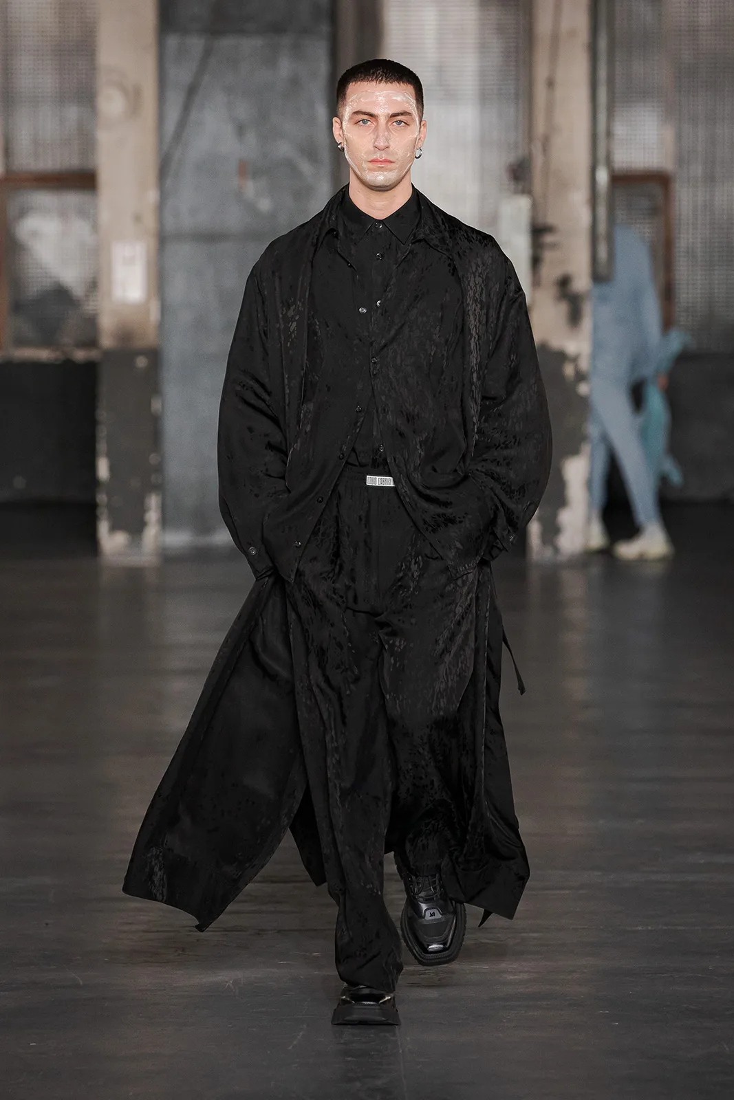 Louis Gabriel Nouchi Metalmagazine 24.jpg