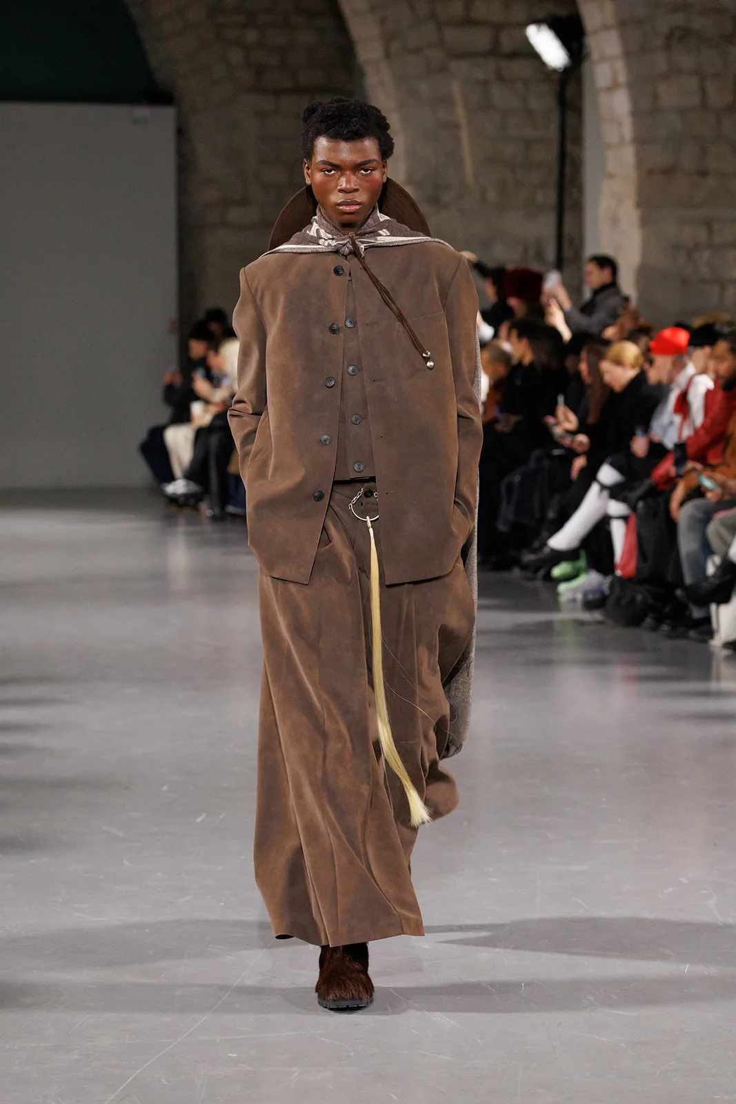 seansuen_sean-suen-aw25-runway_2025-5