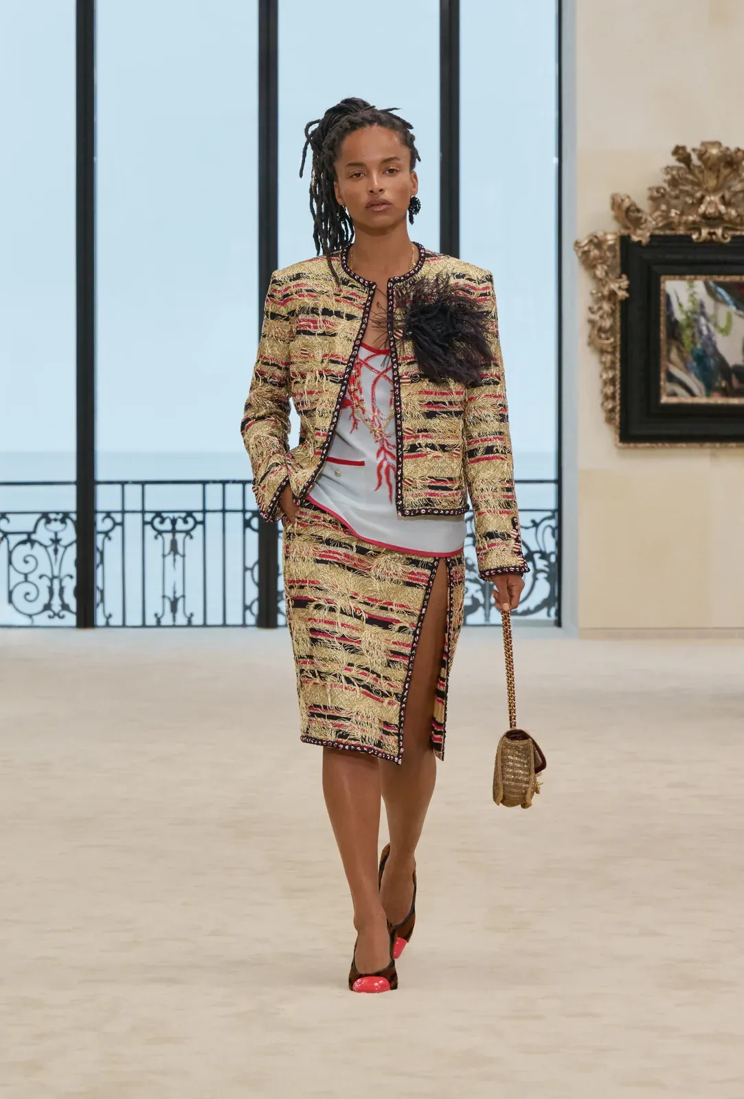 metal-chanel-cruise-edit-17.webp