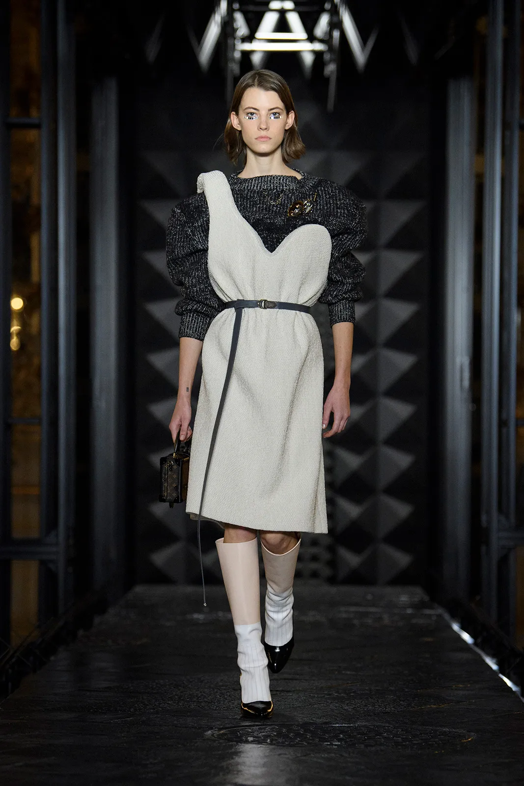 Louis Vuitton F W2324 Look 05