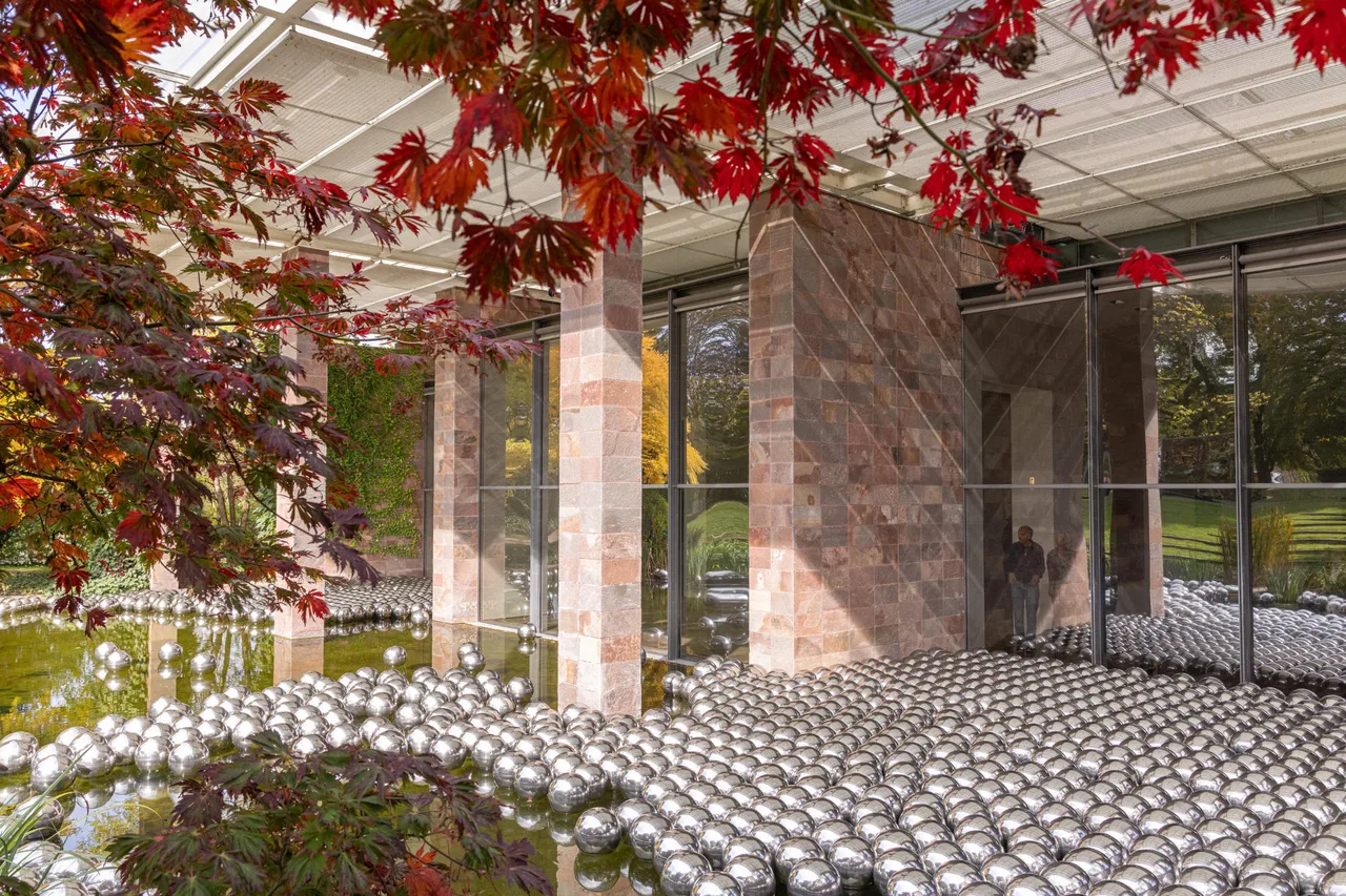 Yayoi_Kusama_3