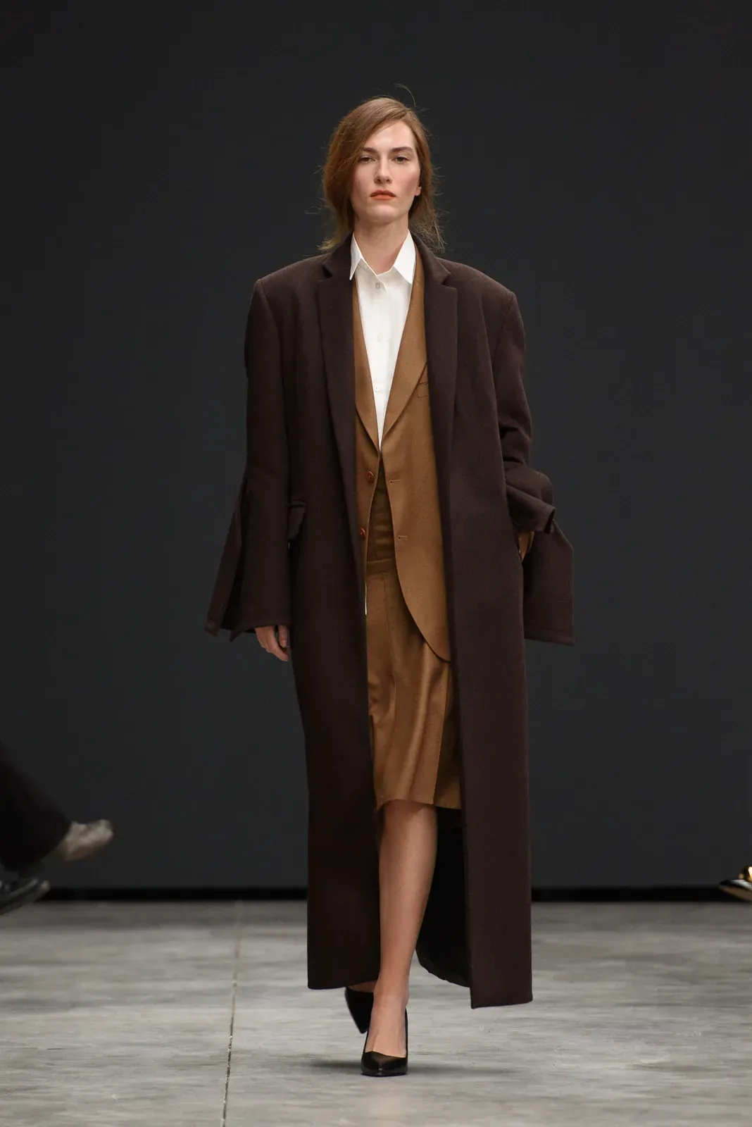 metal-mercedes-benz-fashion-week-tbilisi-02-tatuna-02