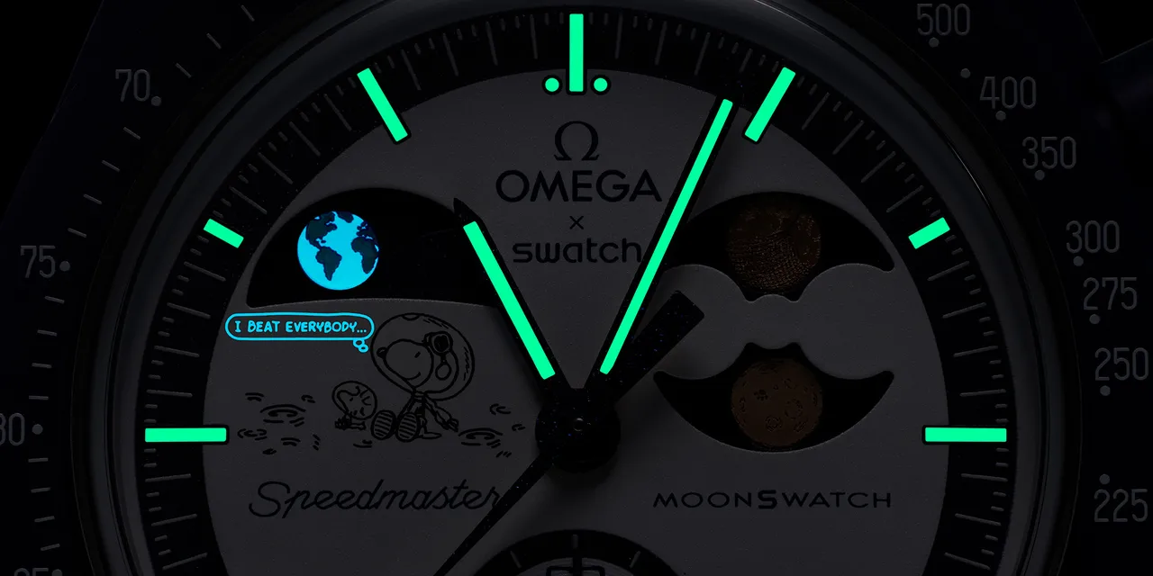 sc01_25_MoonSwatch_SO33N701L_NBA_close-up-earthphase_moonphase_night