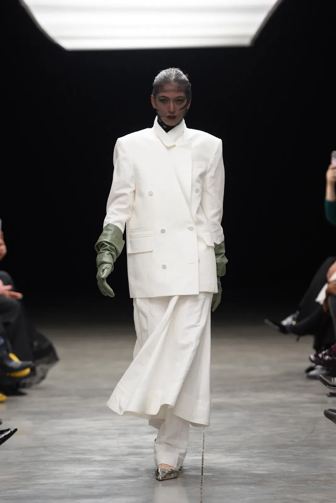 metal-mercedes-benz-fashion-week-tbilisi-04-materiel-x-gudu-03