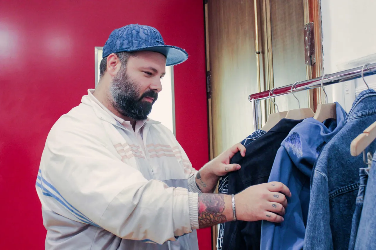 Levis84