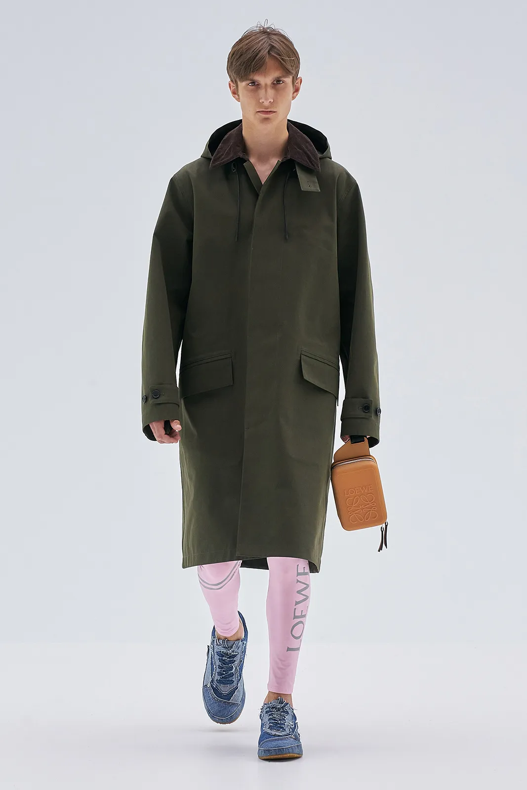 Loewe S S23 Mens Show Runway Look 24 Front Rgb Cropped 2x3 24