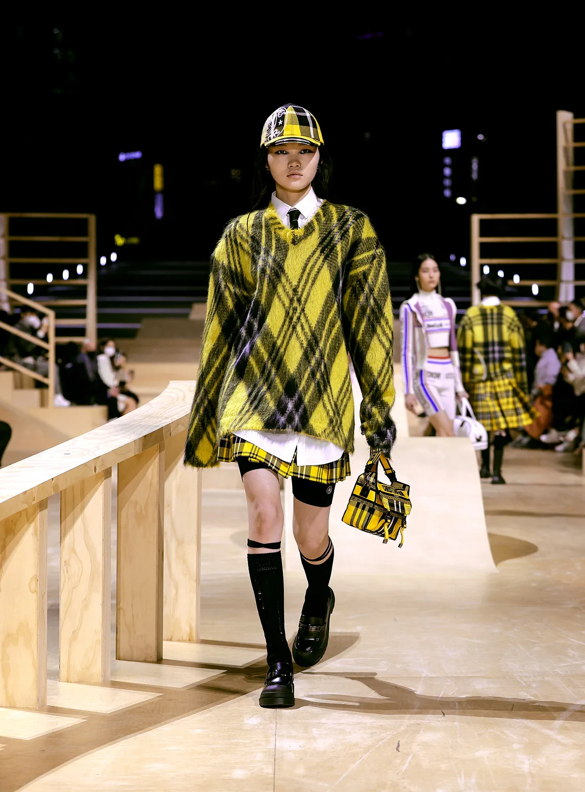 Dior Fall 2022 Show Metalmagazine 4