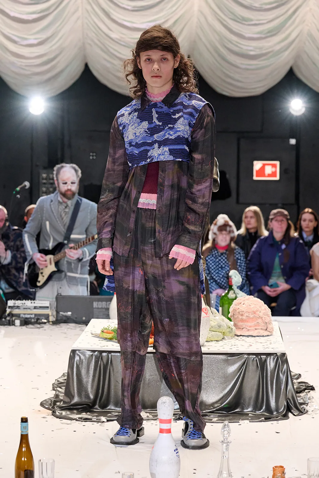 AW25-Copenhagen-Fashion-Week-Henrik-Vibskov-Runway-2x3-James-Cochrane-10